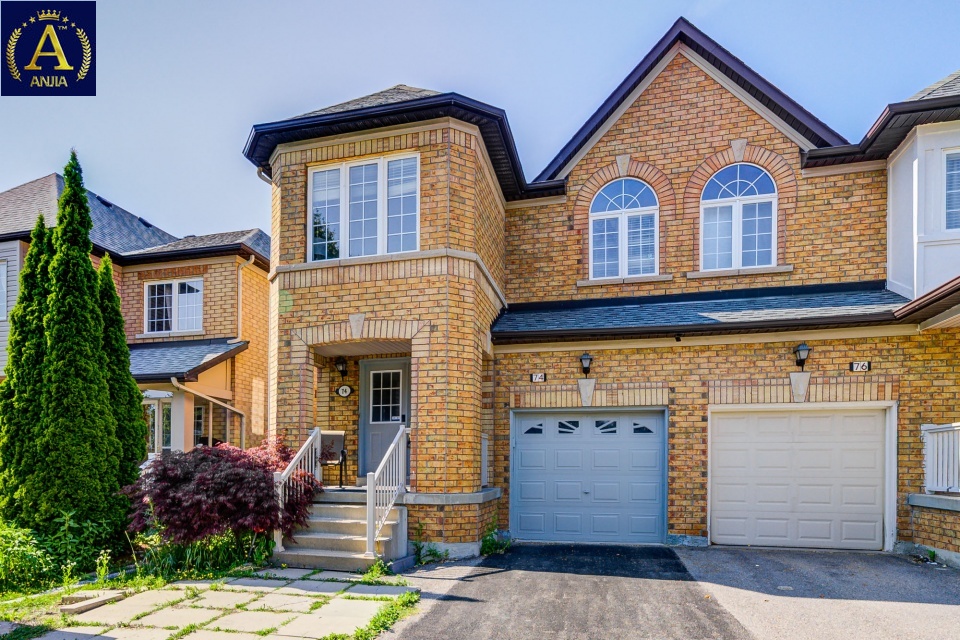 Canada, 4 Bedrooms Bedrooms, ,4 BathroomsBathrooms,Semi-Detached House,Features Listing,2217