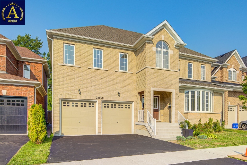 Canada, 8 Bedrooms Bedrooms, ,6 BathroomsBathrooms,Detached House,Features Listing,2236