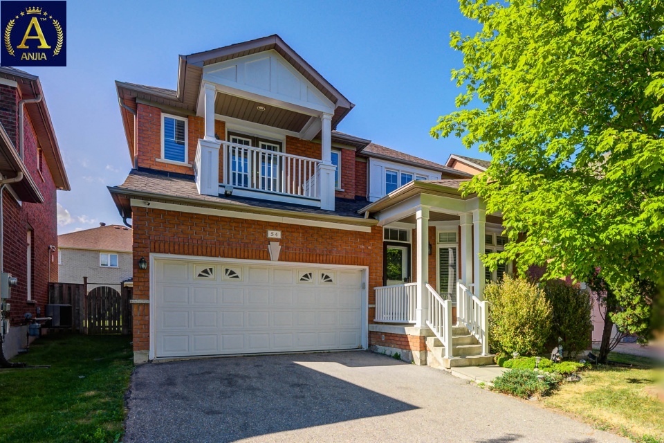 Canada, 4 Bedrooms Bedrooms, ,4 BathroomsBathrooms,Detached House,Features Listing,2246