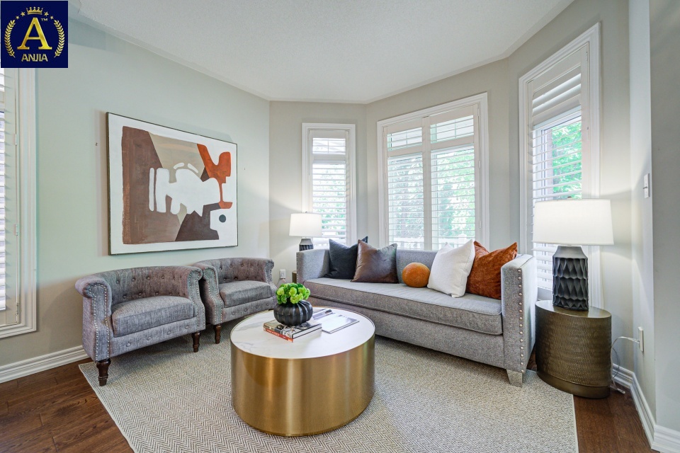 Canada, 4 Bedrooms Bedrooms, ,4 BathroomsBathrooms,Detached House,Features Listing,2246