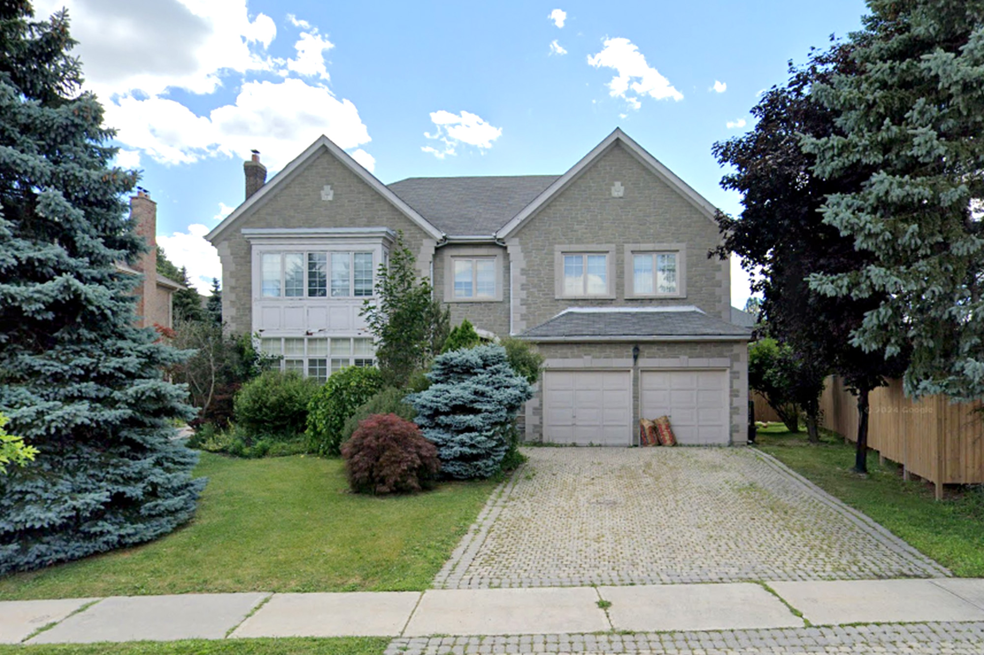 Canada, 5 Bedrooms Bedrooms, ,6 BathroomsBathrooms,Detached House,Features Listing,2251