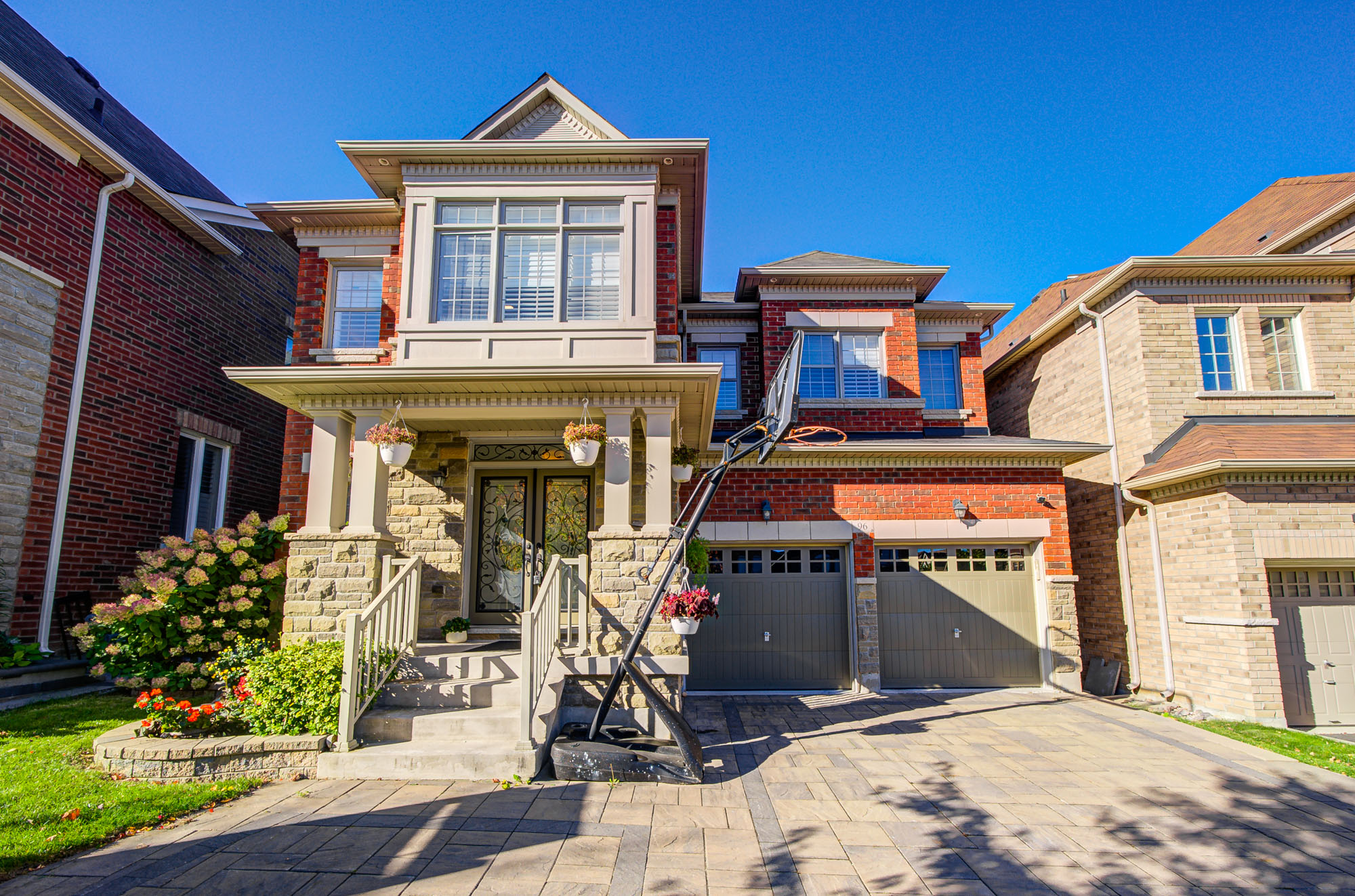 加拿大, 5 卧室 卧室, ,6 浴室浴室,独立屋,Features Listing,2254