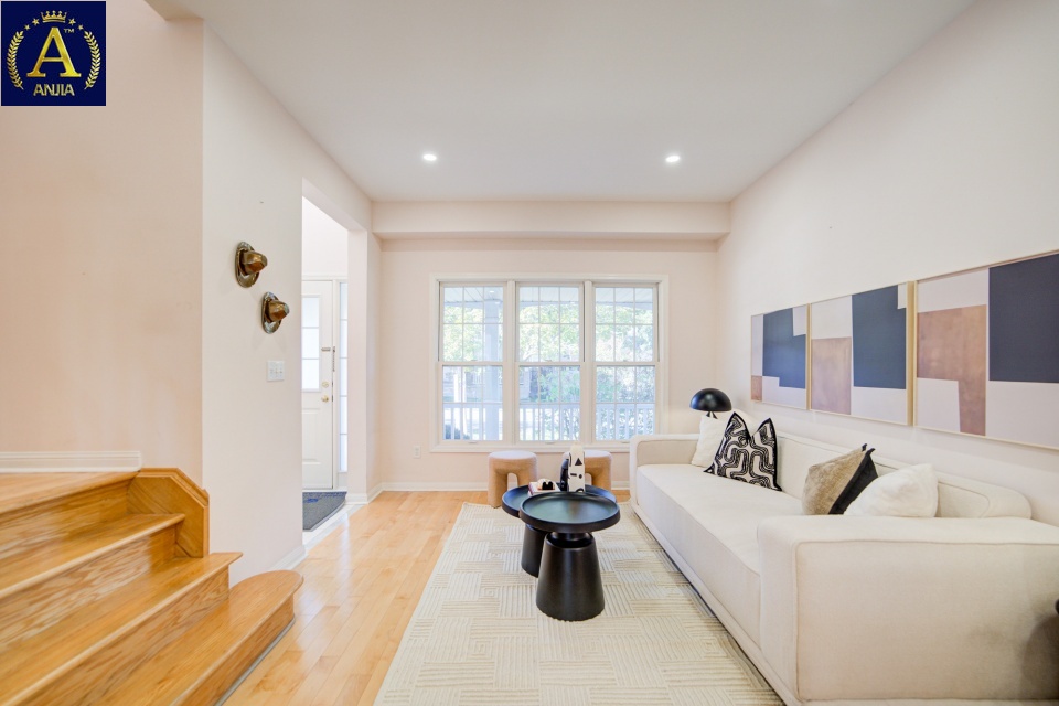 Canada, 4 Bedrooms Bedrooms, ,3 BathroomsBathrooms,Detached House,Features Listing,2259