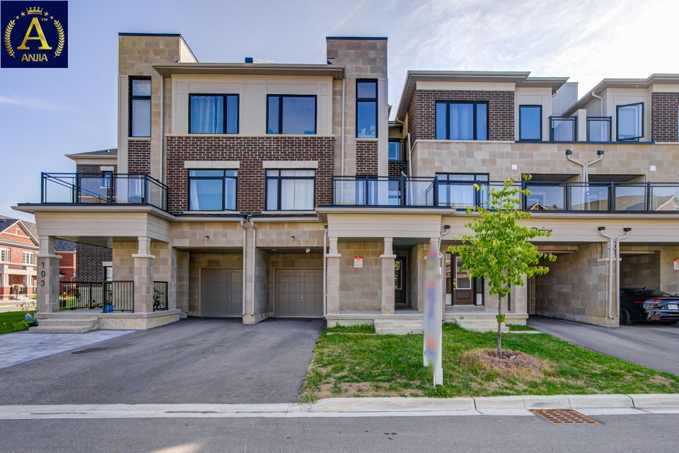 Canada, 3 Bedrooms Bedrooms, ,3 BathroomsBathrooms,Townhouse,Features Listing,2267