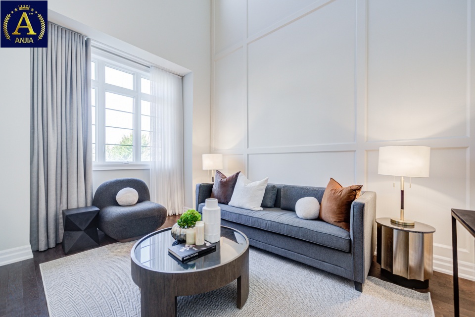 Canada, 5 Bedrooms Bedrooms, ,6 BathroomsBathrooms,Semi-Detached House,Features Listing,2269