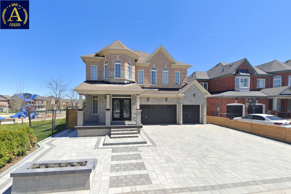 Canada, 4 Bedrooms Bedrooms, ,4 BathroomsBathrooms,Detached House,Features Listing,2282