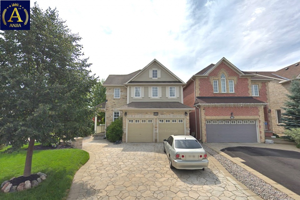 Canada, 5 Bedrooms Bedrooms, ,5 BathroomsBathrooms,Detached House,Features Listing,2289
