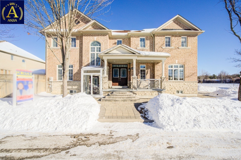 Canada, 6 Bedrooms Bedrooms, ,5 BathroomsBathrooms,Detached House,Features Listing,2298