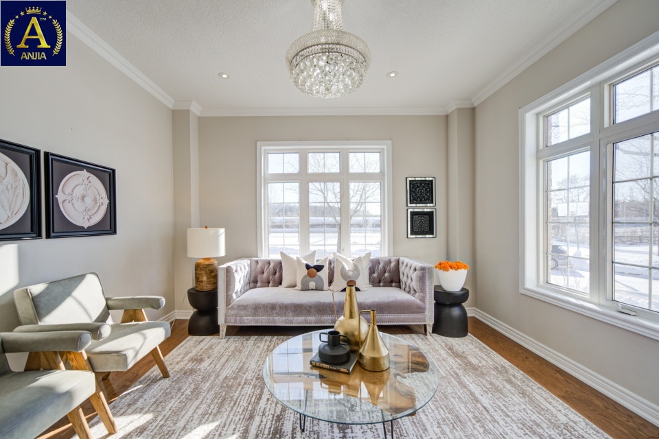 Canada, 6 Bedrooms Bedrooms, ,5 BathroomsBathrooms,Detached House,Features Listing,2298