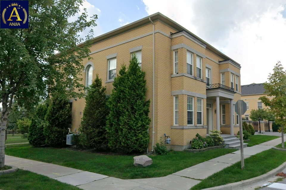 Canada, 4 Bedrooms Bedrooms, ,4 BathroomsBathrooms,Detached House,Features Listing,2300