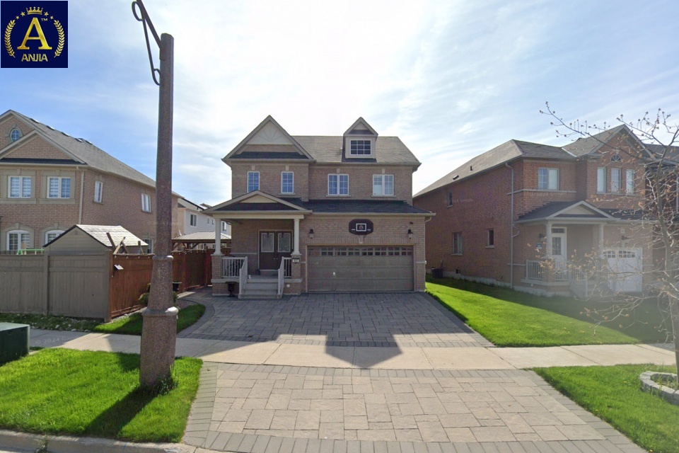 Canada, 4 Bedrooms Bedrooms, ,4 BathroomsBathrooms,Detached House,Features Listing,2304