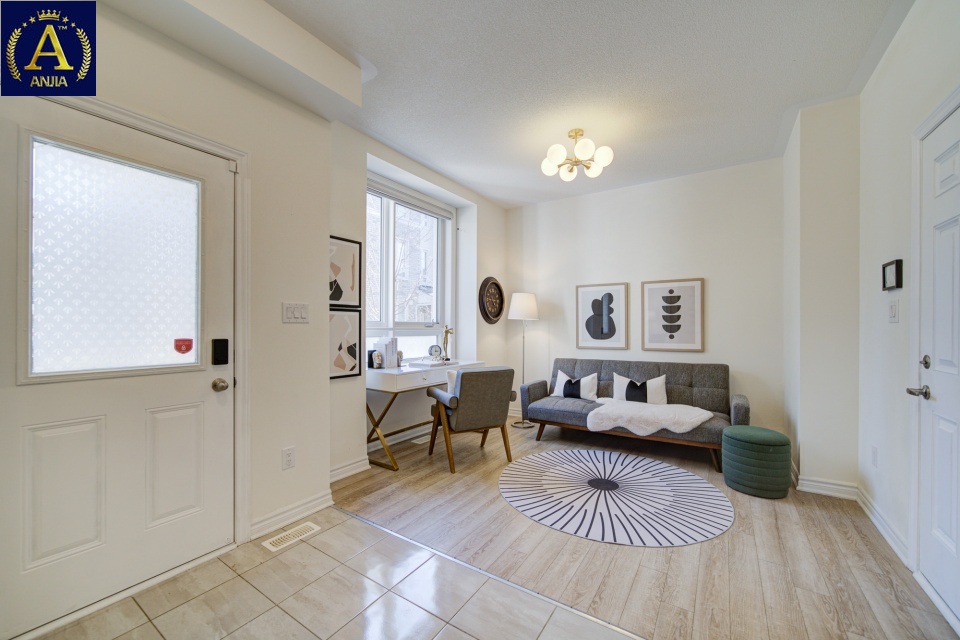 Canada, 4 Bedrooms Bedrooms, ,3 BathroomsBathrooms,Townhouse,Features Listing,2329