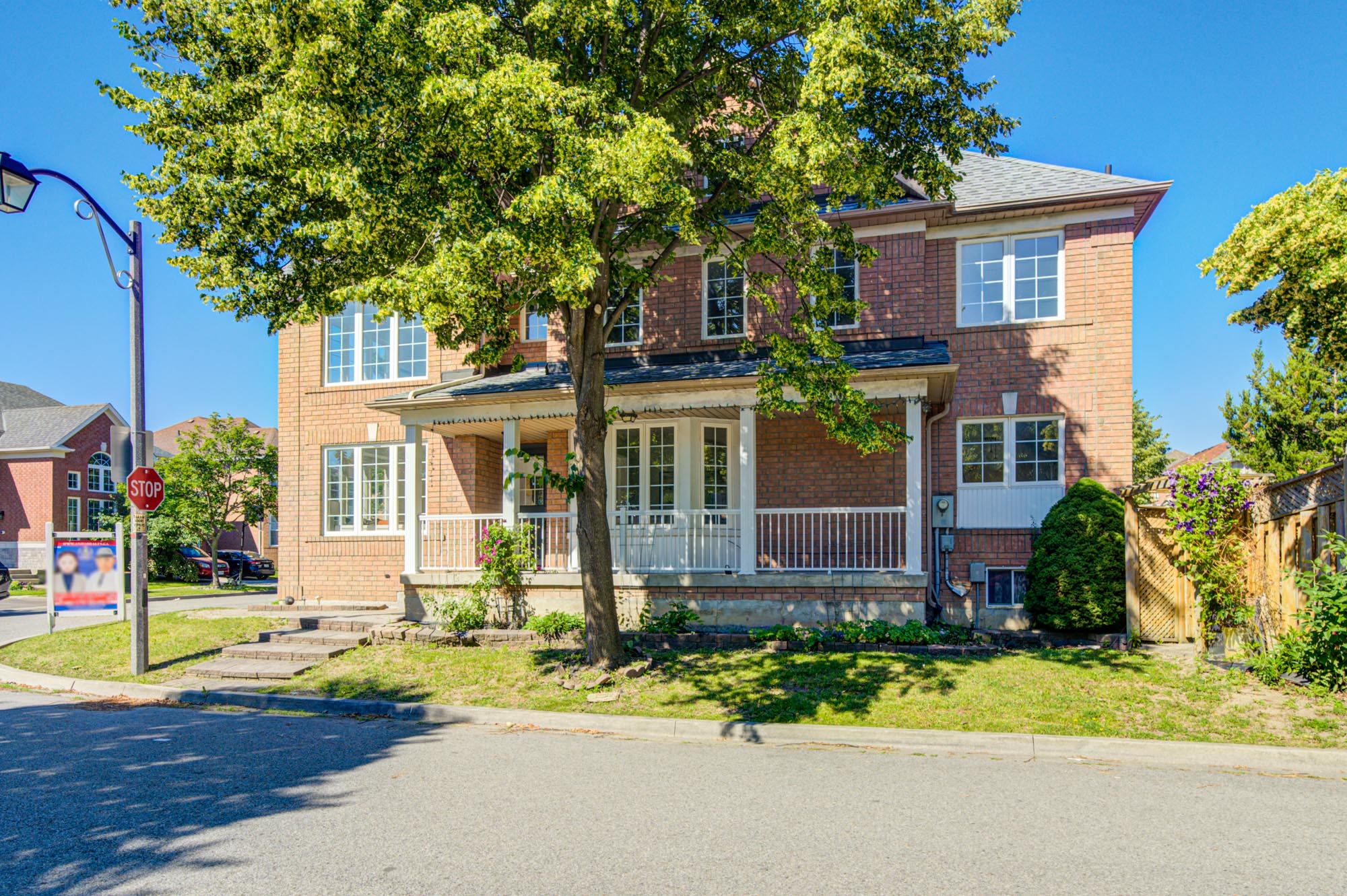 136 Winston Castle Dr, Markham, 安大略, 加拿大, 4 卧室 卧室, ,3 浴室浴室,独立屋,Features Listing,Winston Castle,2353